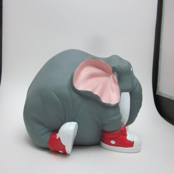 MGM Grand Elephant Bank 1997 - Picture 5 of 7